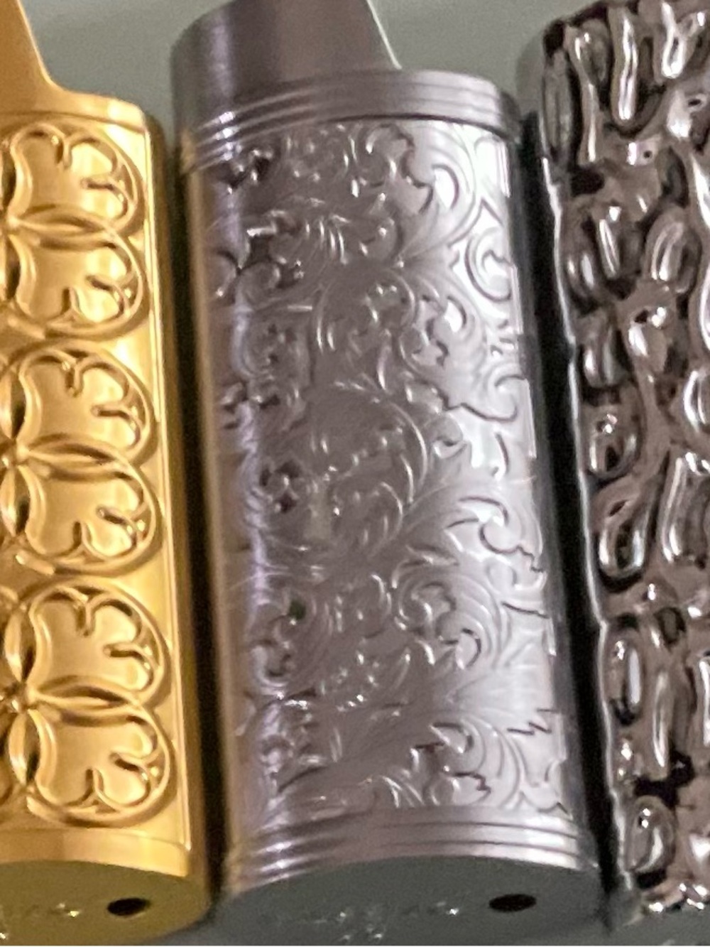 Elegant silver Decorative Lighter Case